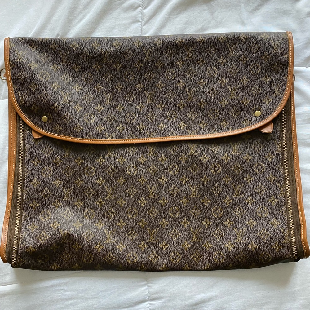 Louis Vuittion garment bag